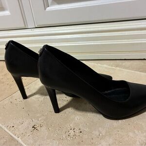 Michael Kors Black Pointed-Toe Stiletto Heels